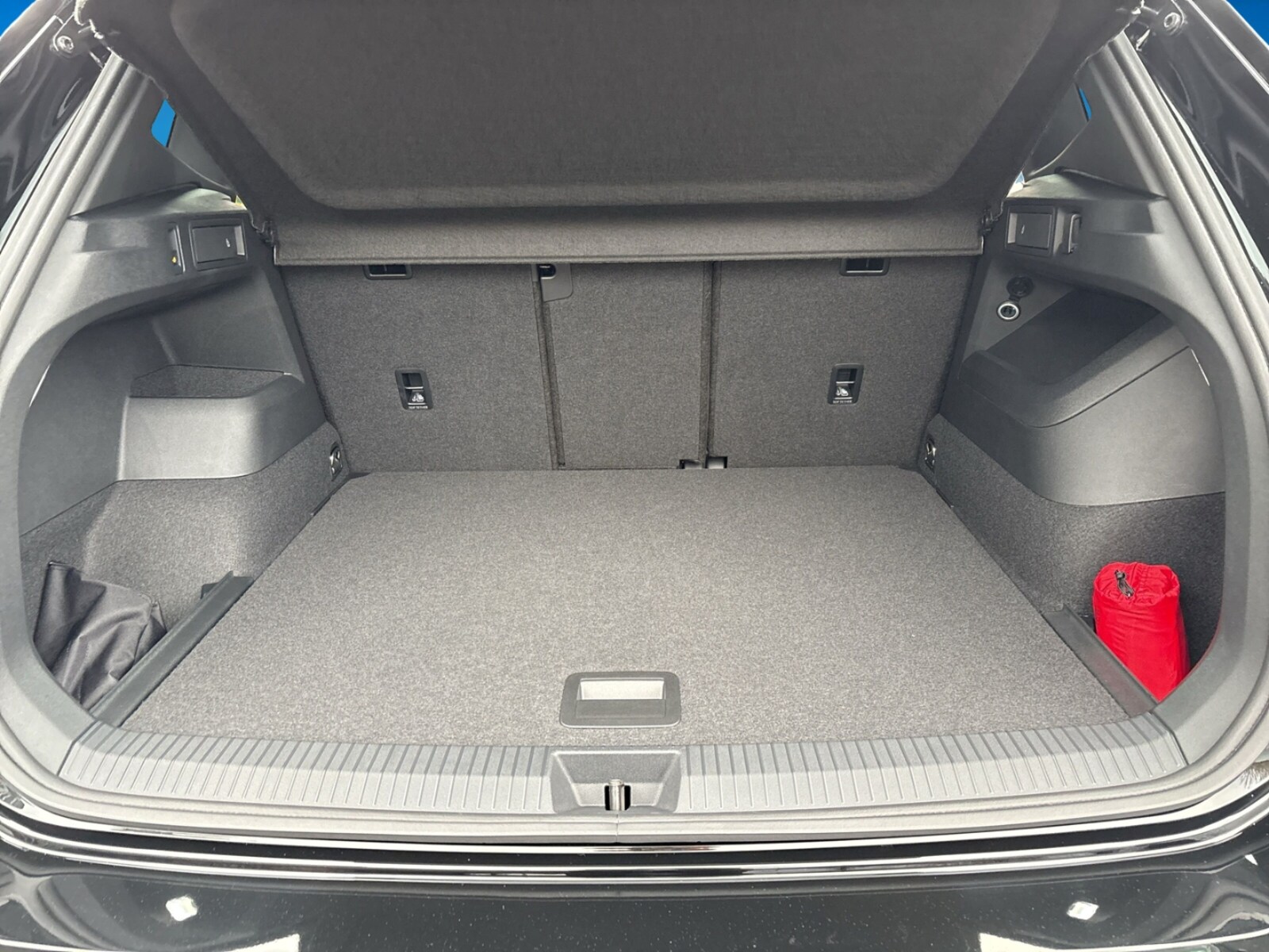 Volkswagen Tiguan – Bild 8