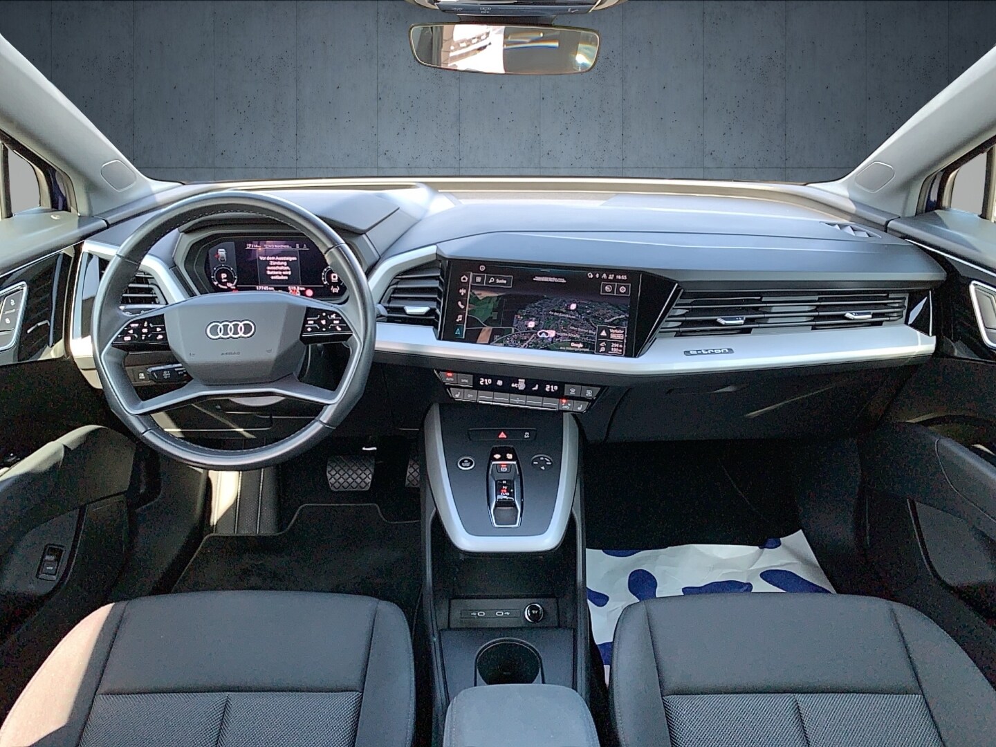 Image about Audi Q4 e-tron 40 e-tron