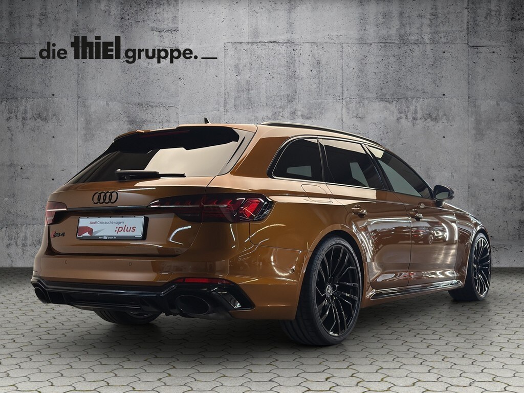 Image about Audi RS 4 Avant TFSI quattro tiptronic