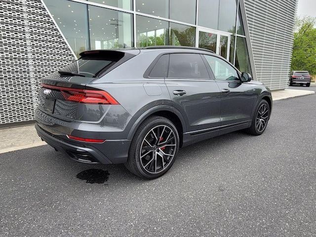 2023 Audi Q8