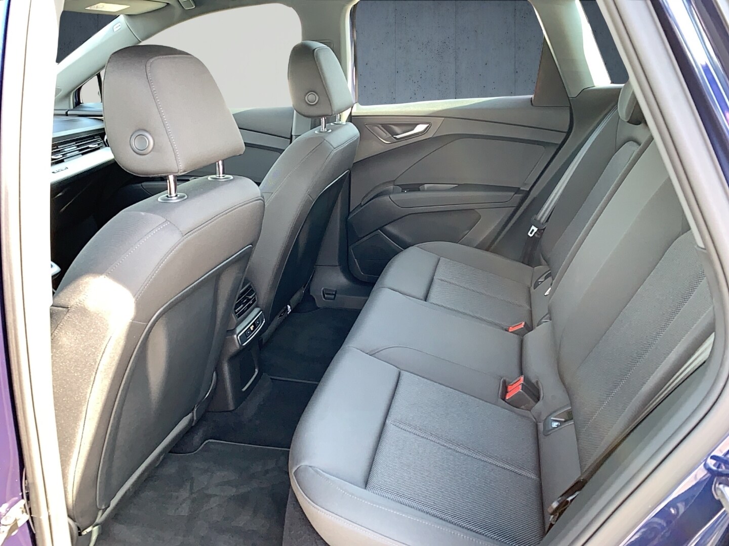 Image about Audi Q4 e-tron 40 e-tron
