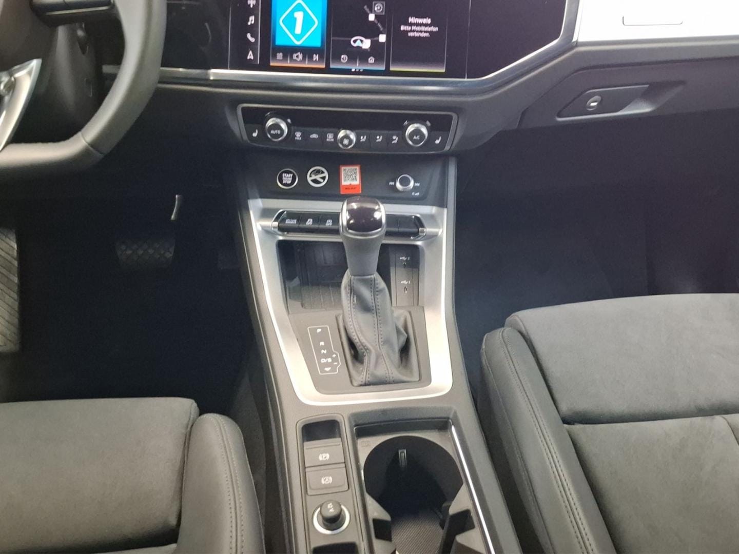 Bild über Audi Q3 Sportback S line 35 TDI S tronic - für weitere Informationen kontaktieren Sie den Audi Partner
