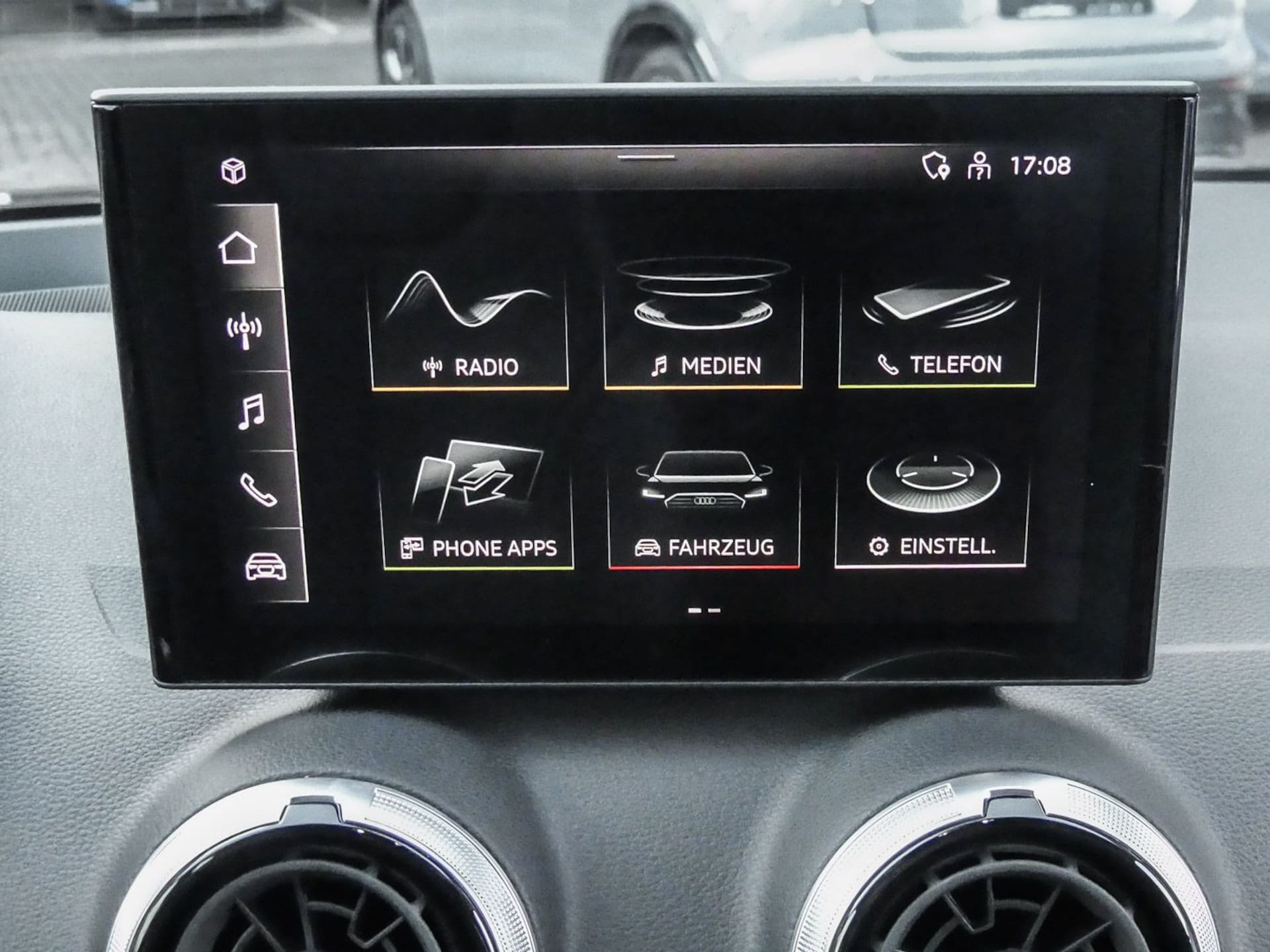 Audi Q2 S line