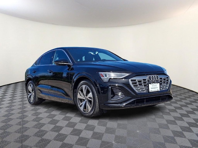 2024 Audi Q8 Sportback e-tron