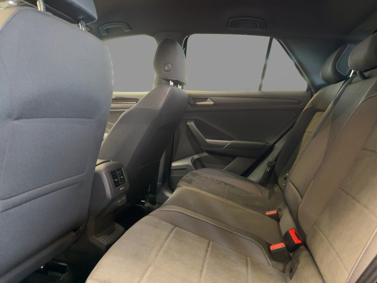 Volkswagen T-Roc – Bild 9
