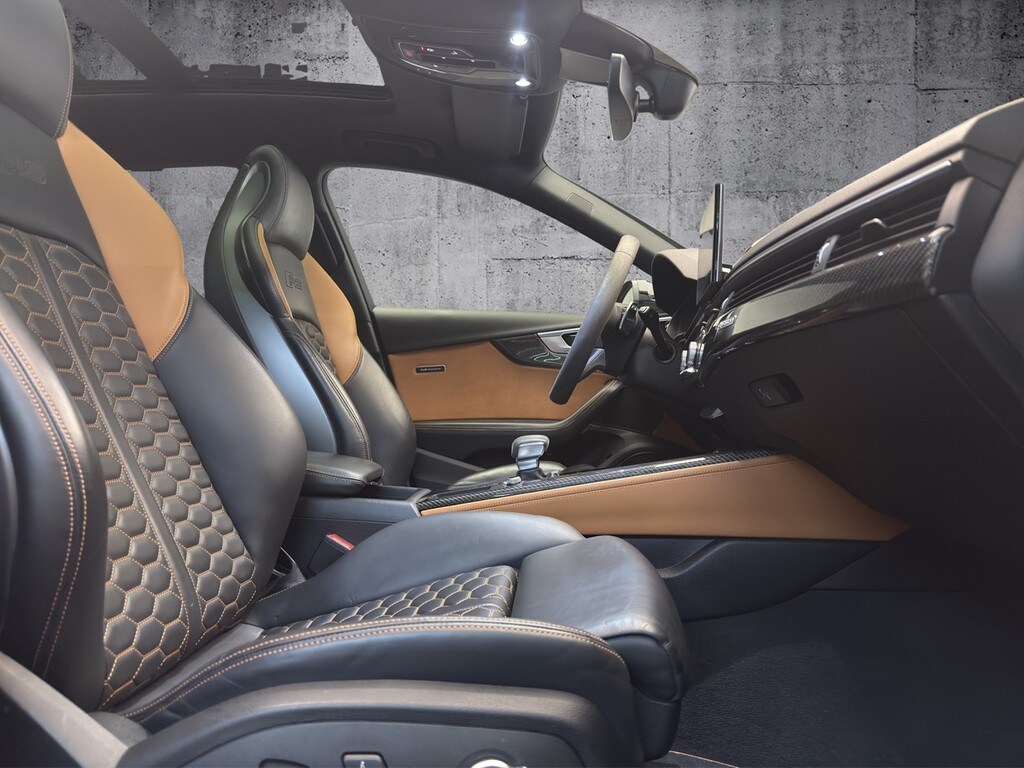 Image about Audi RS 4 Avant TFSI quattro tiptronic