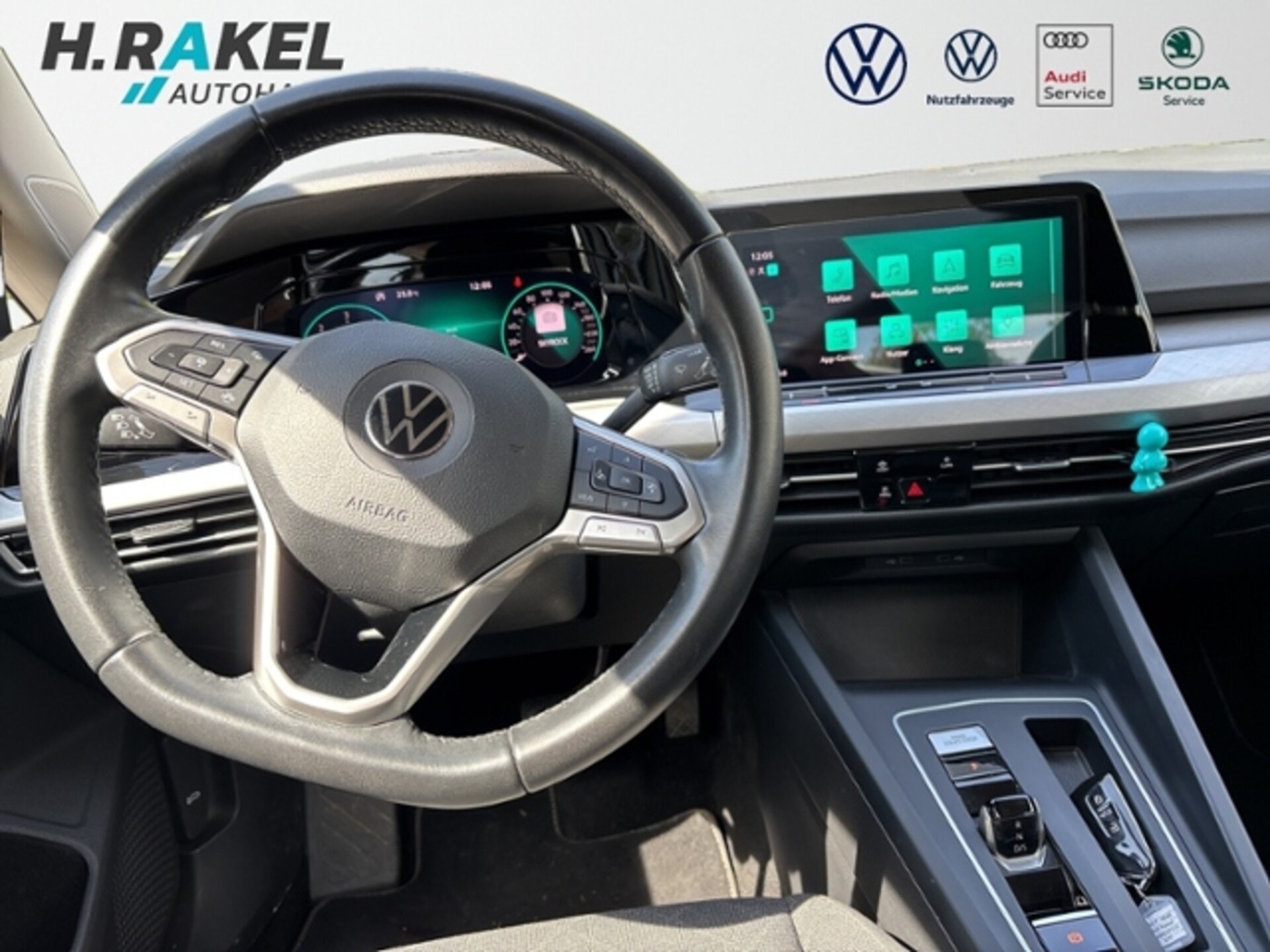 Volkswagen Golf Variant Life