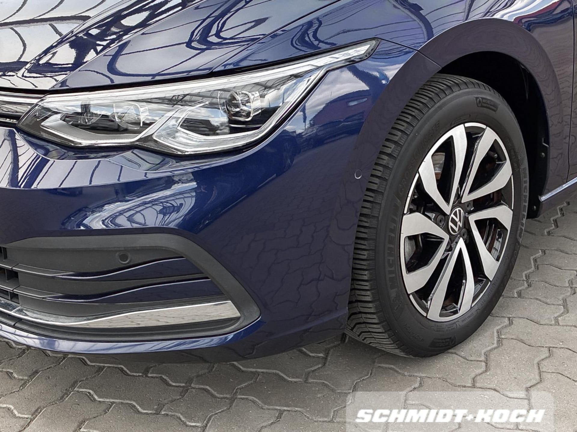 Volkswagen Golf Active