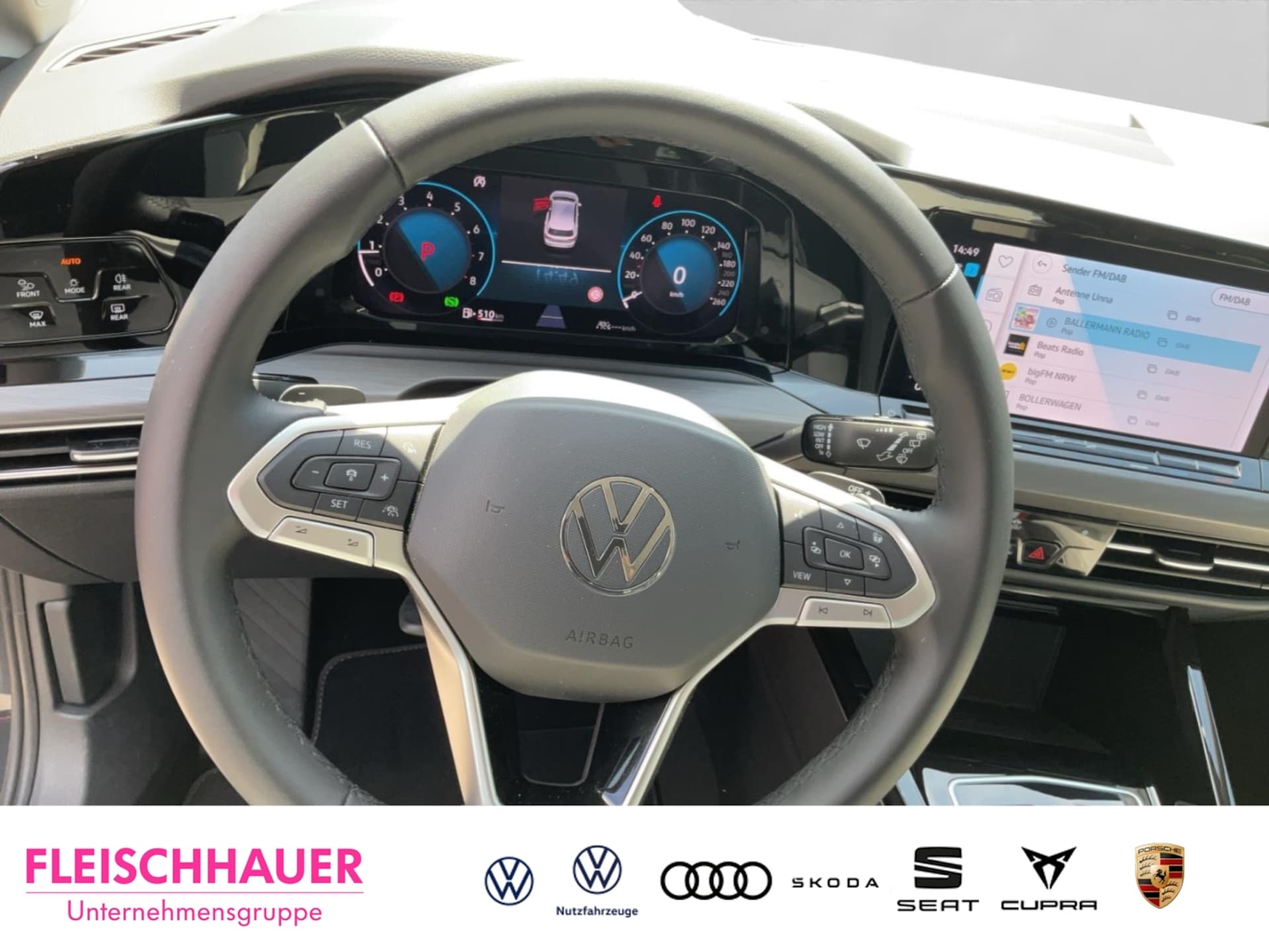 Volkswagen Golf Style