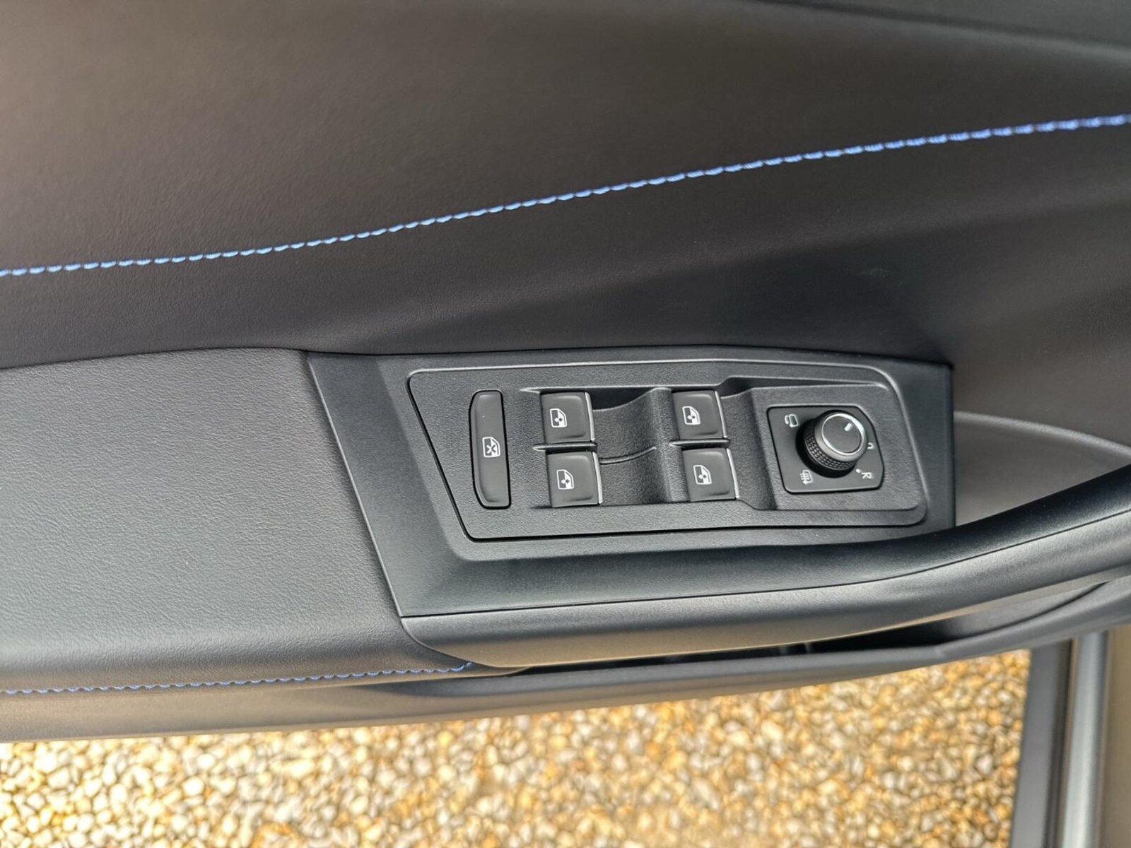 Volkswagen T-Roc – Bild 14
