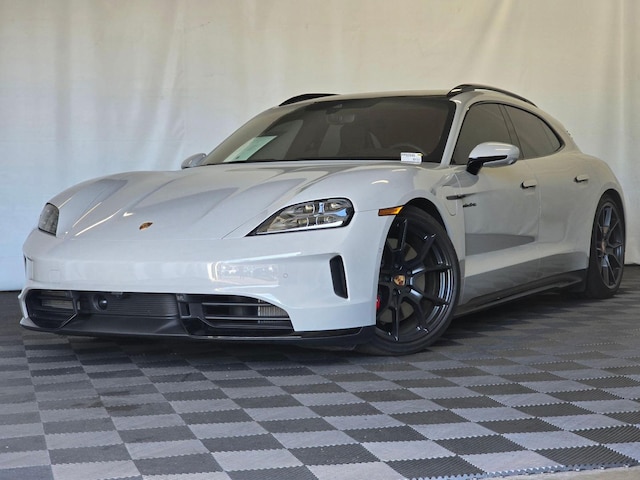 2025 Porsche Taycan Sport Turismo