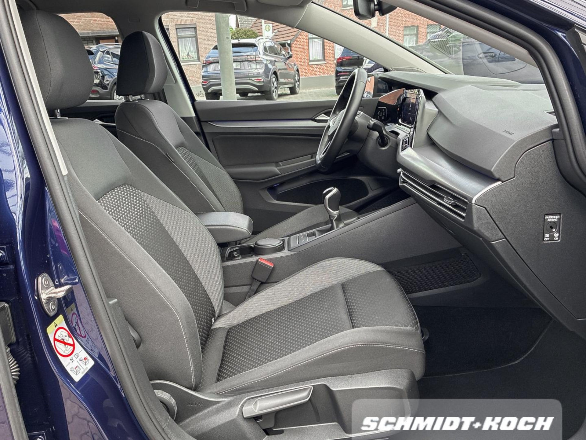 Volkswagen Golf Active