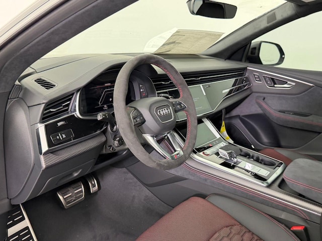 2026 Audi RS Q8 SUV performance
