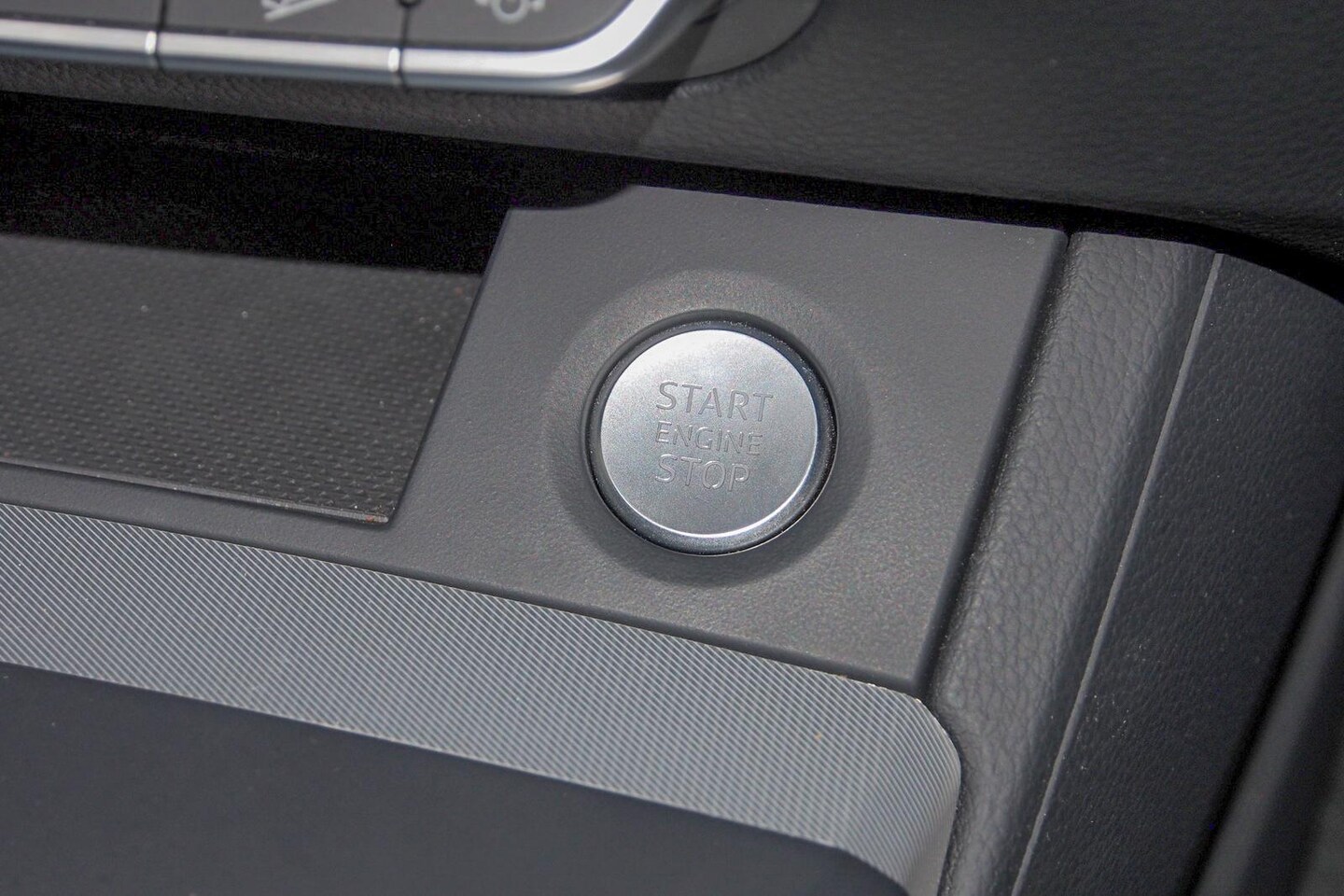 Image about Audi Q5 Sport 40 TDI quattro S tronic