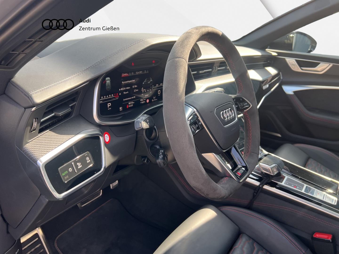 Image about Audi RS 6 Avant performance quattro tiptronic