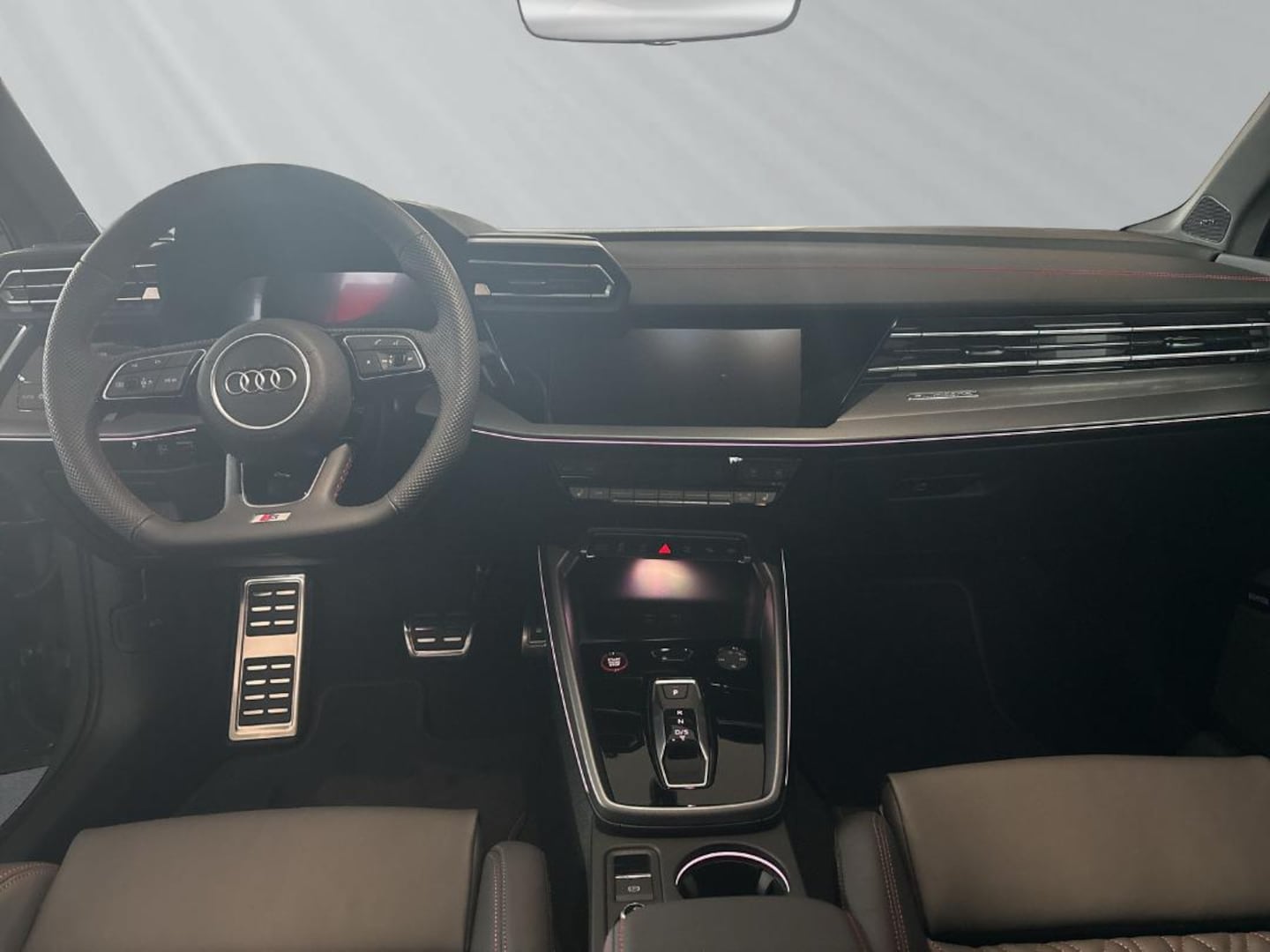 Bild über Audi S3 Sportback TFSI quattro S tronic - für weitere Informationen kontaktieren Sie den Audi Partner