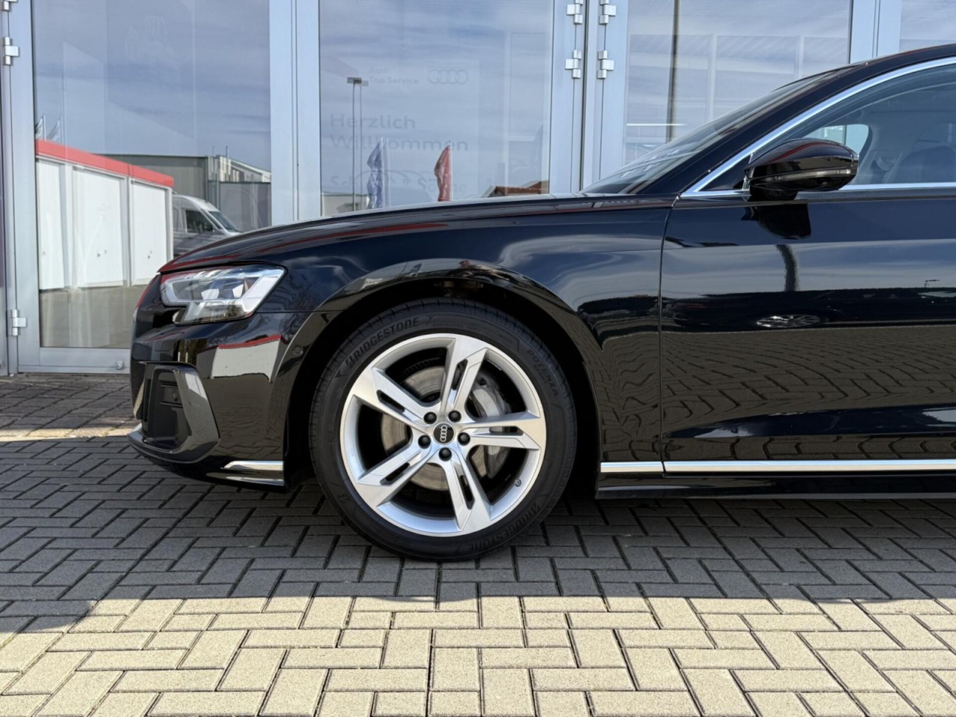 Audi A8