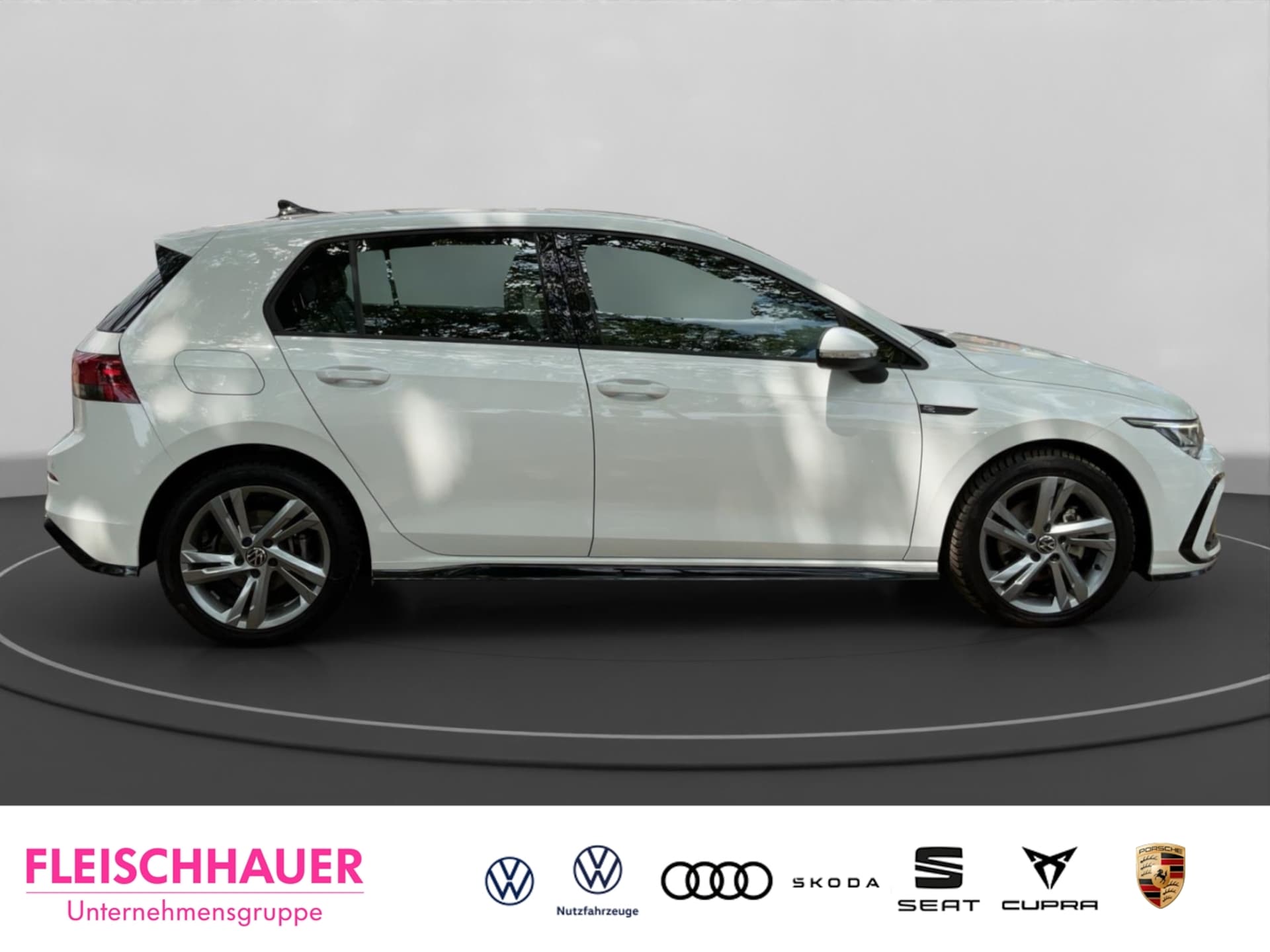 Volkswagen Golf R-Line
