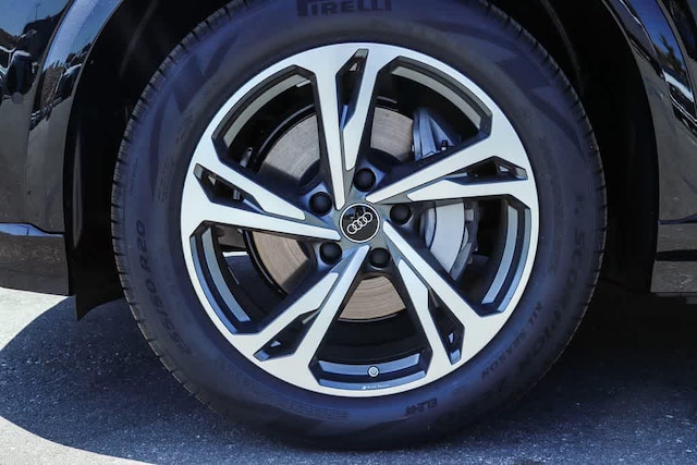 2027 Audi Q6 e-tron