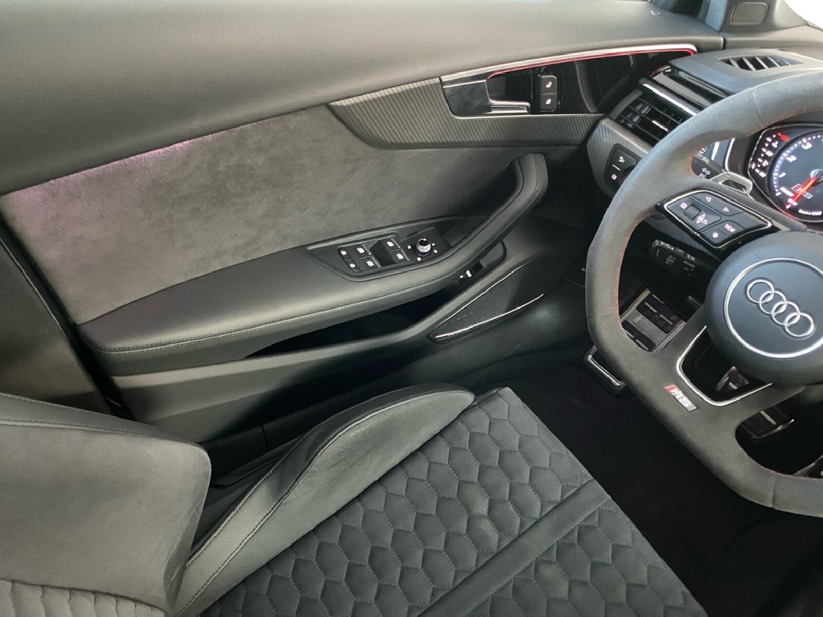 Audi RS 4 Avant – Bild 12