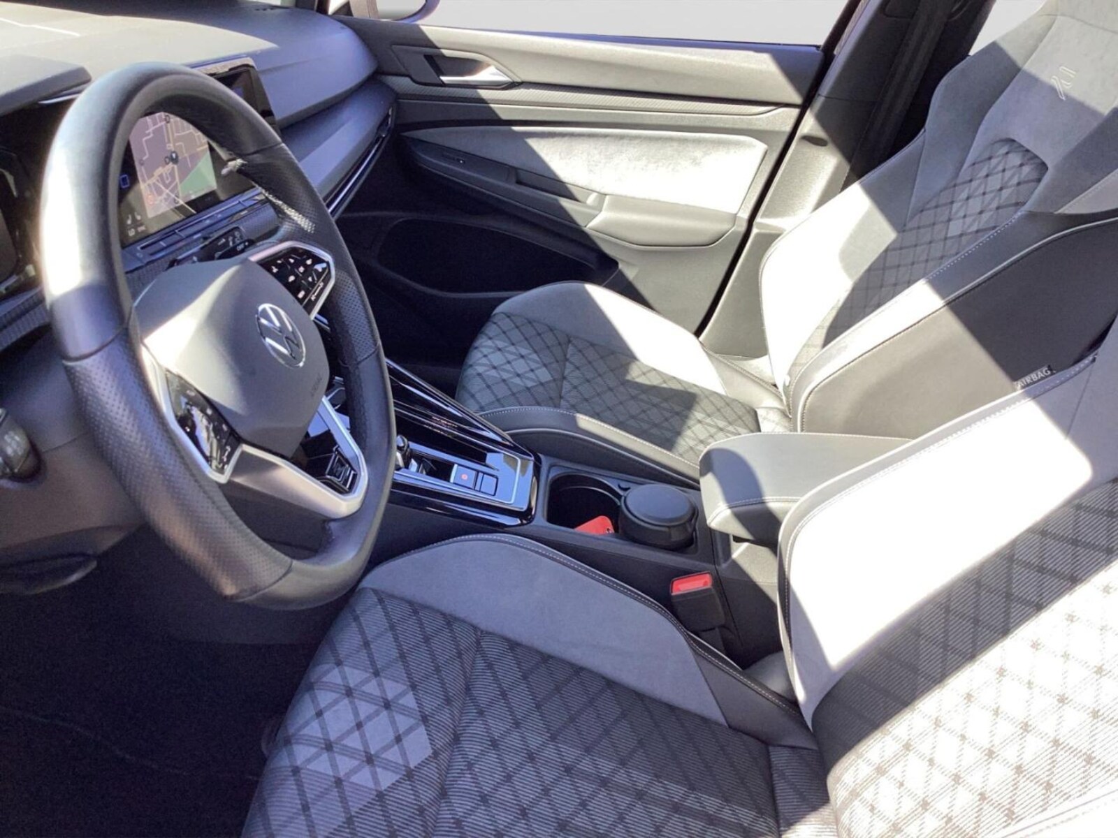 Volkswagen Golf – Bild 9