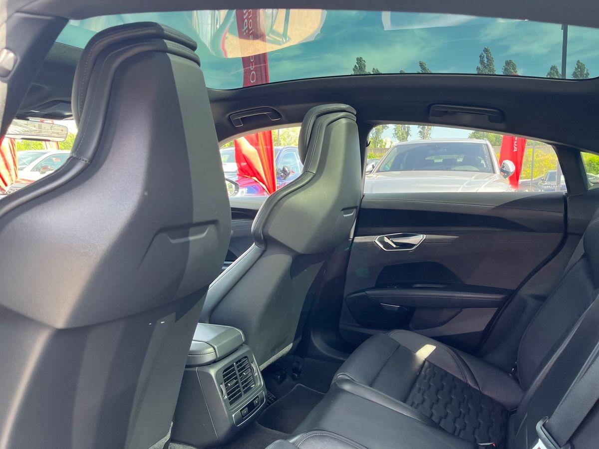 Image about Audi e-tron GT e-tron GT Extended quattro 350,00 kW