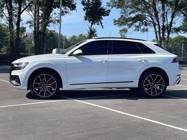 2023 Audi Q8