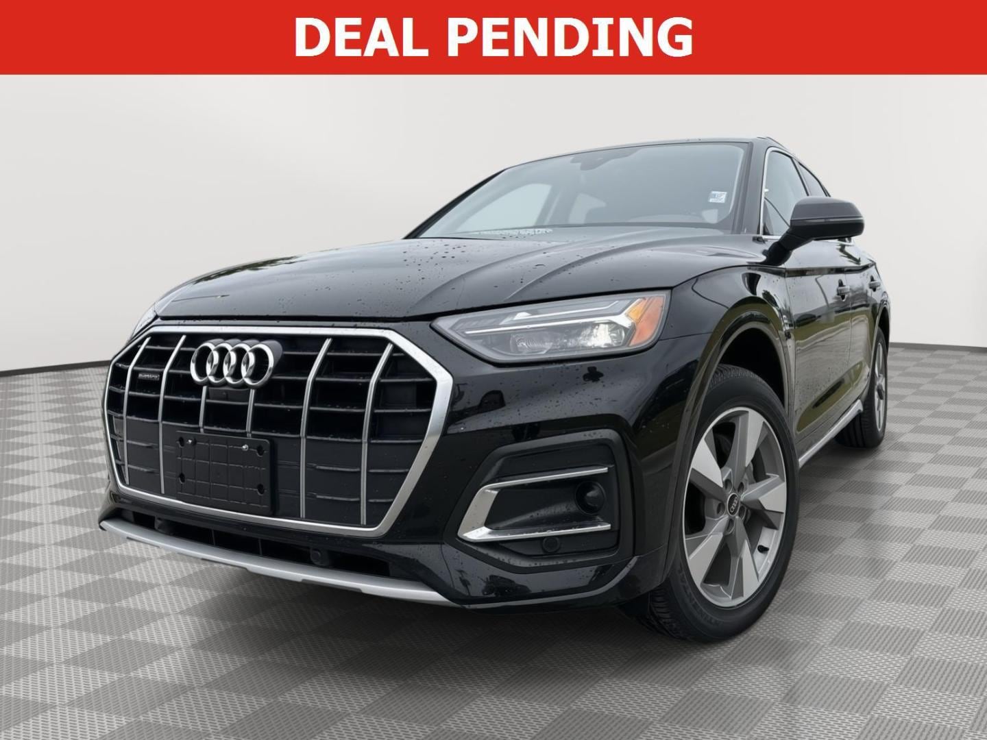 2023 Audi Q5 40 Premium Plus's photo
