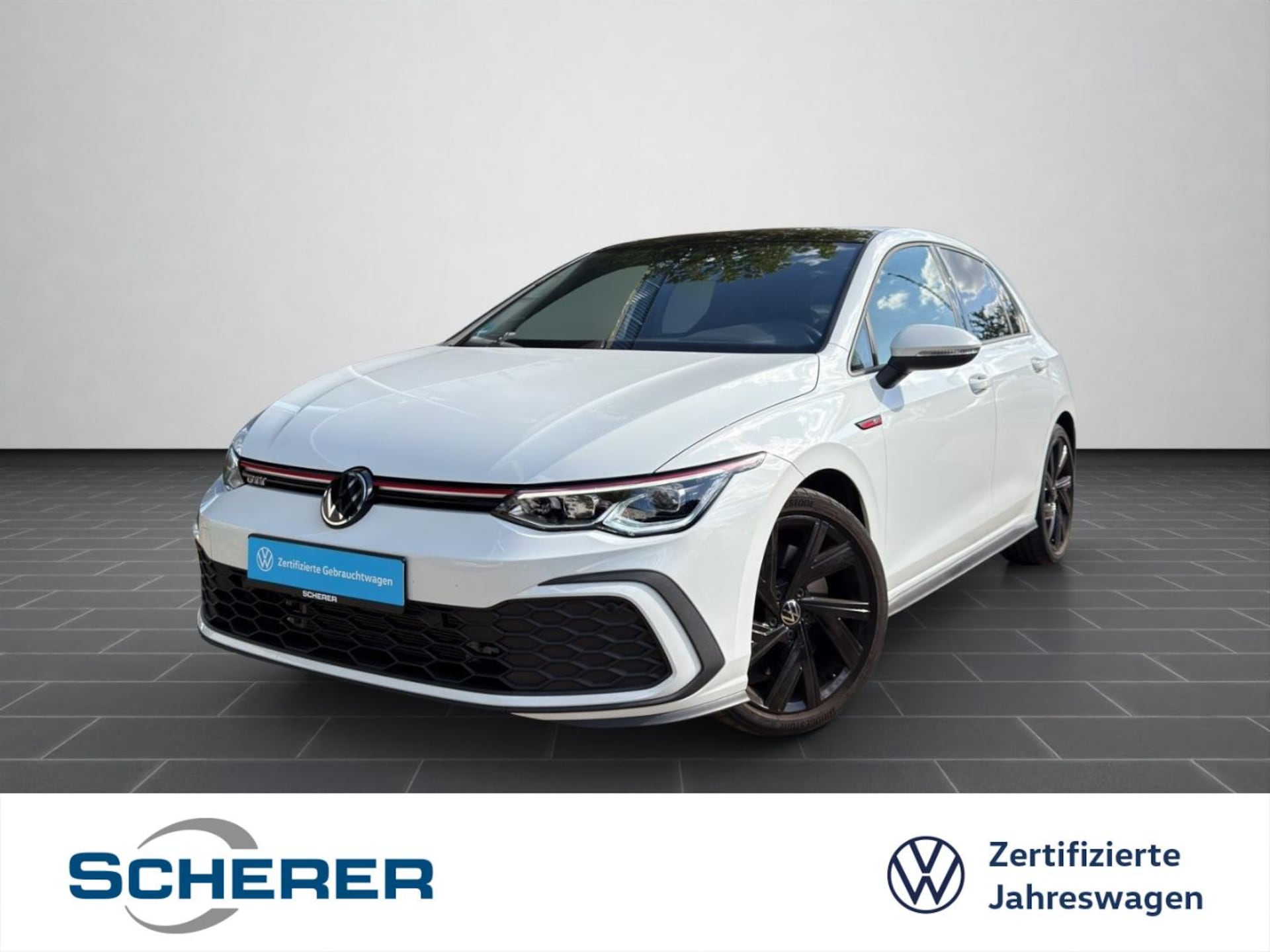 Volkswagen Golf — Volkswagen Golf Golf VIII GTI 2.0 TSI IQ.LIGHT PANO SHZ PDC APP CONNECT AIR CARE