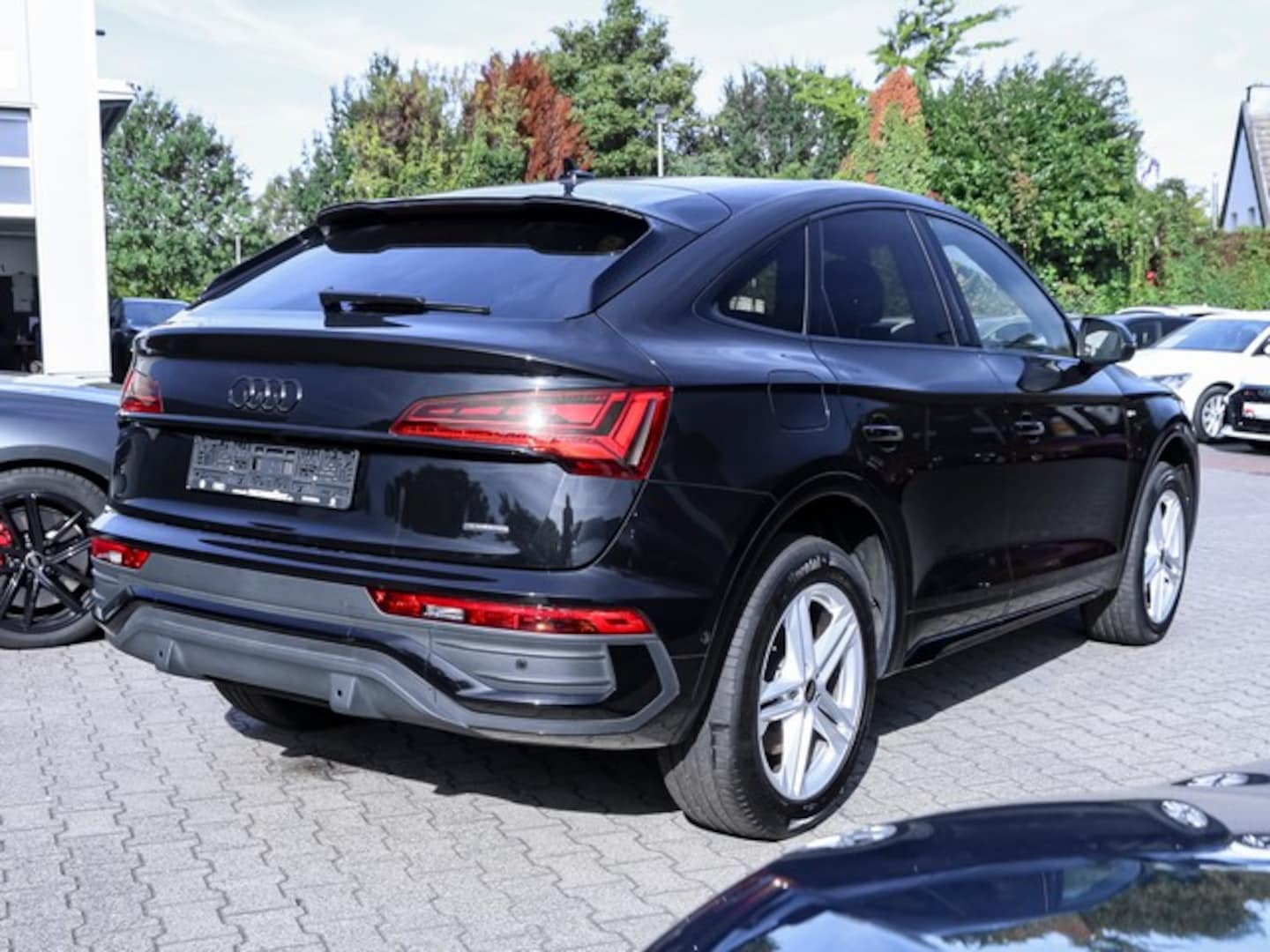 Bild über Audi Q5 Sportback 40 TDI quattro S tronic - für weitere Informationen kontaktieren Sie den Audi Partner