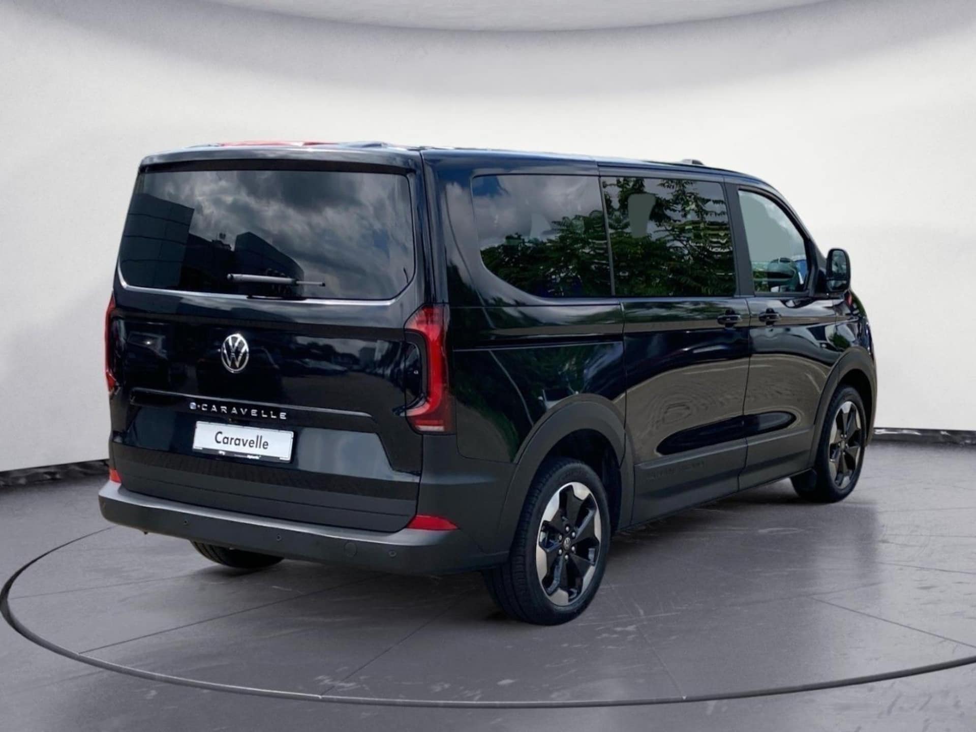 Volkswagen e-Caravelle Life