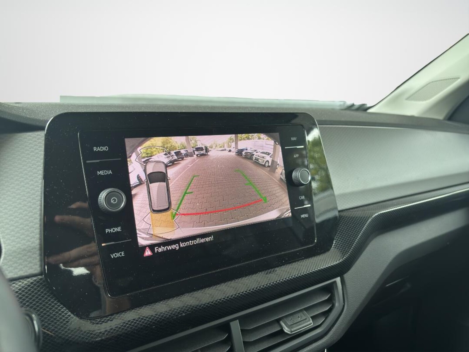Volkswagen T-Cross – Bild 12