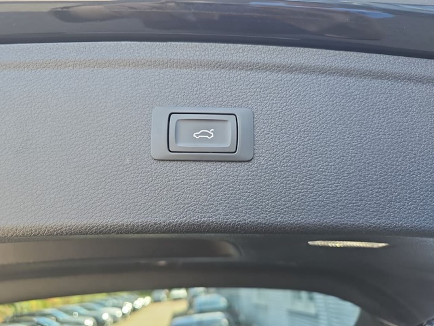 Bild über Audi Q5 40 TFSI quattro S tronic - für weitere Informationen kontaktieren Sie den Audi Partner