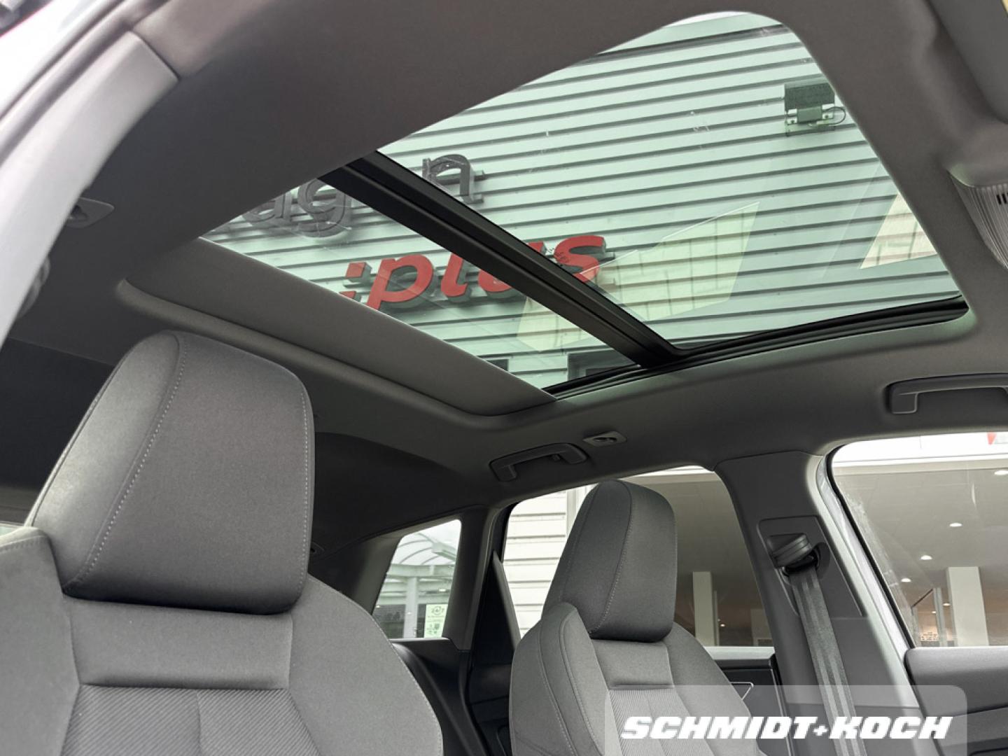 Image about Audi Q4 e-tron 40 e-tron