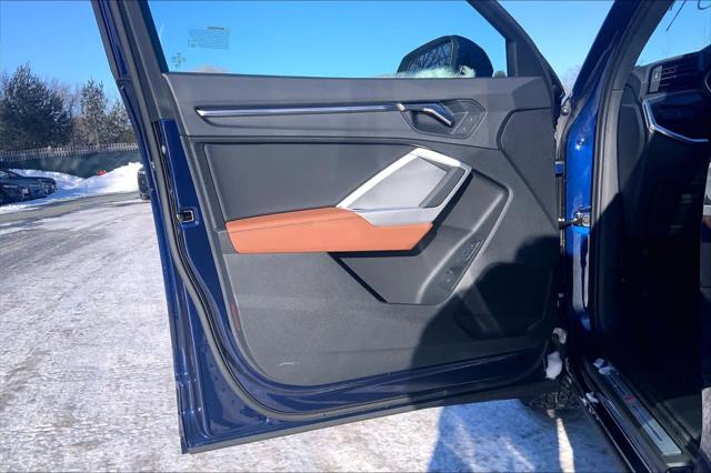 2025 Audi Q3 S Line Premium - Photo 10