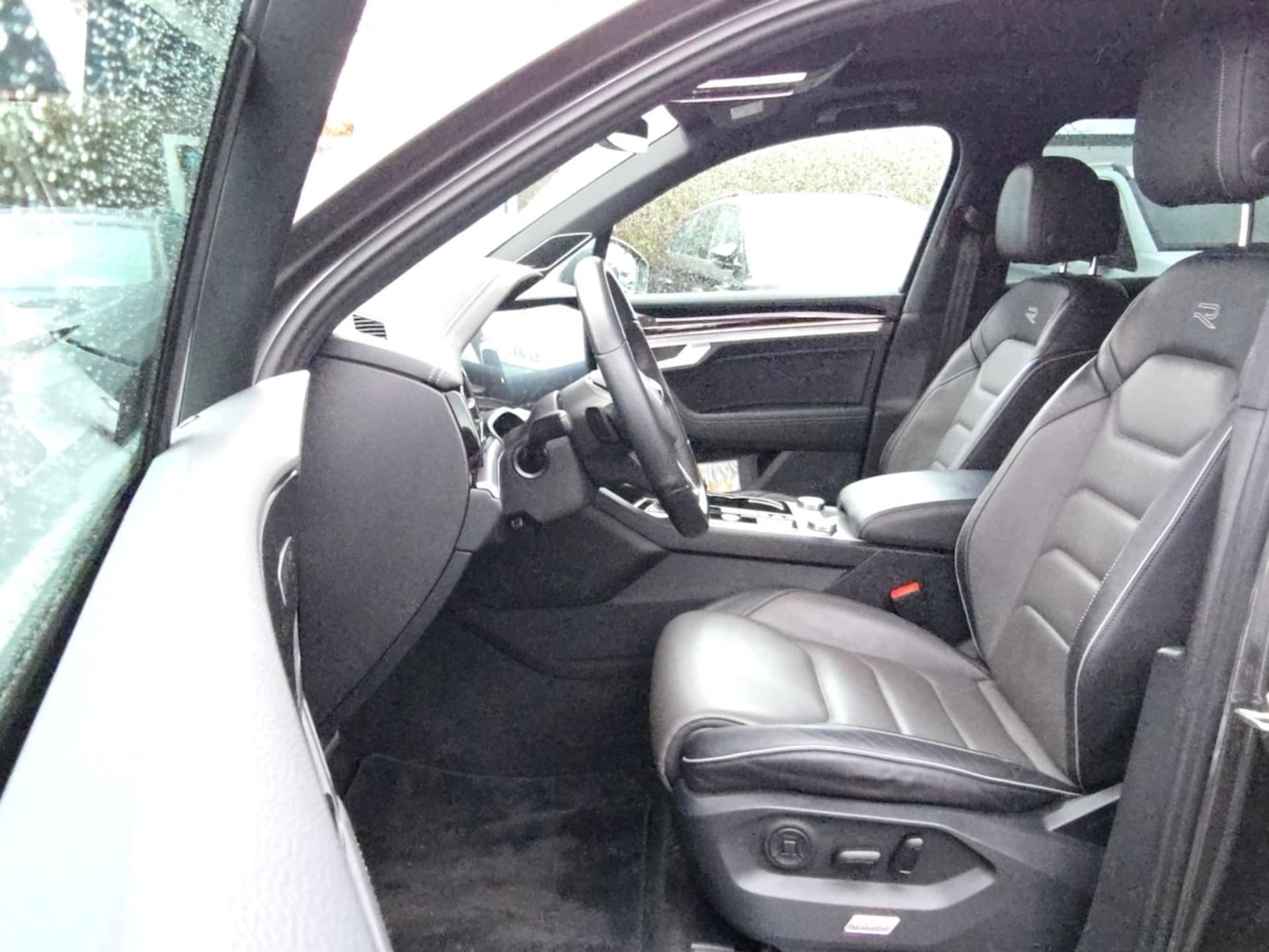 Volkswagen Touareg R-Line