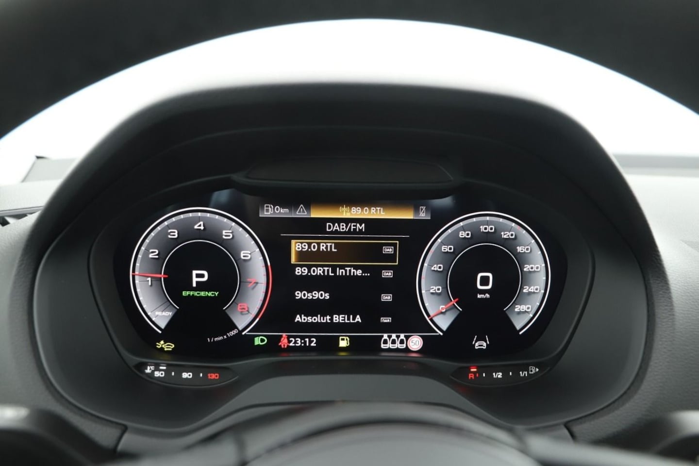 Bild über Audi Q2 S line 35 TFSI S tronic - für weitere Informationen kontaktieren Sie den Audi Partner