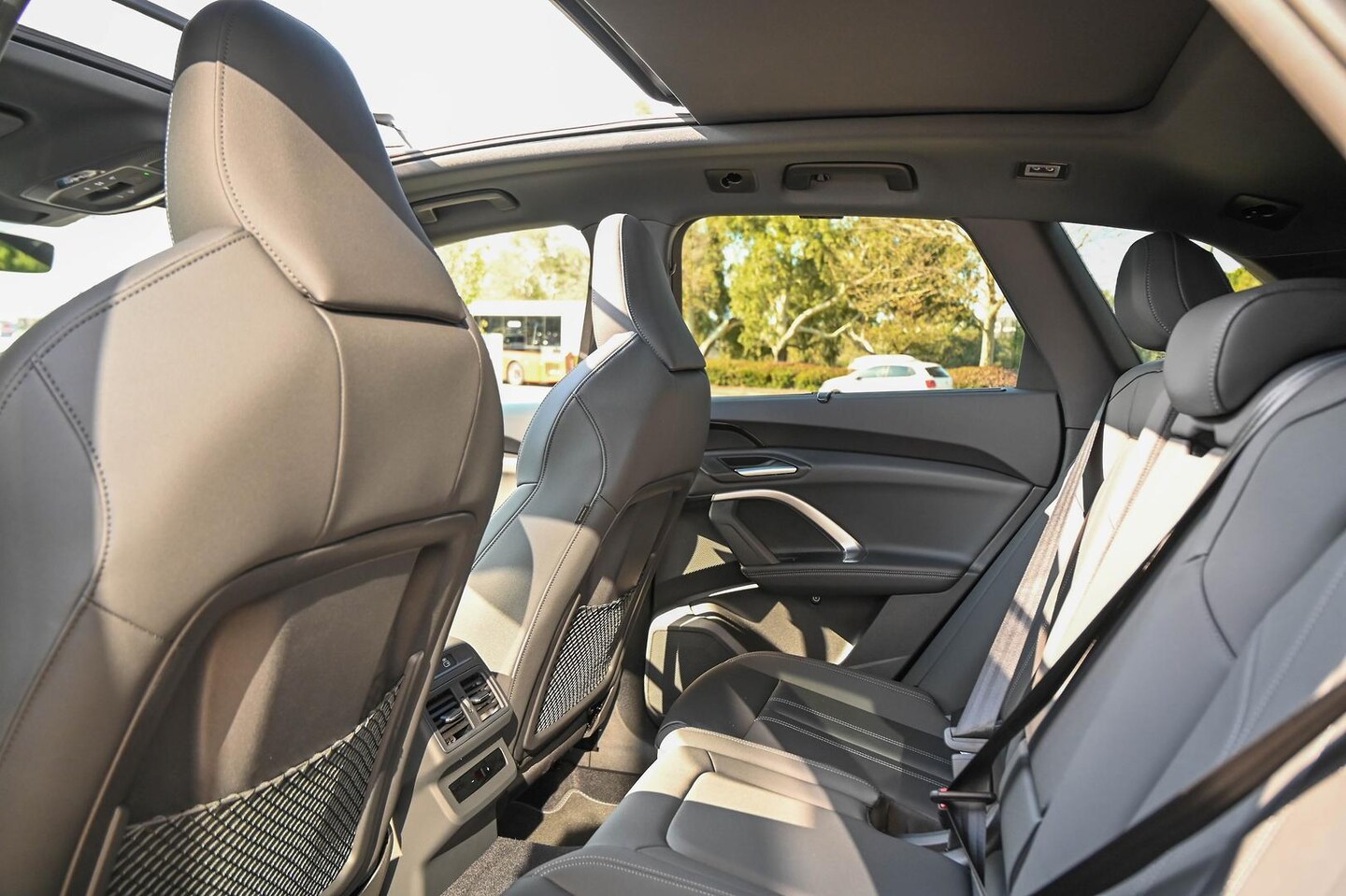 Image about Audi Q5 SUV e-hybrid quattro S tronic