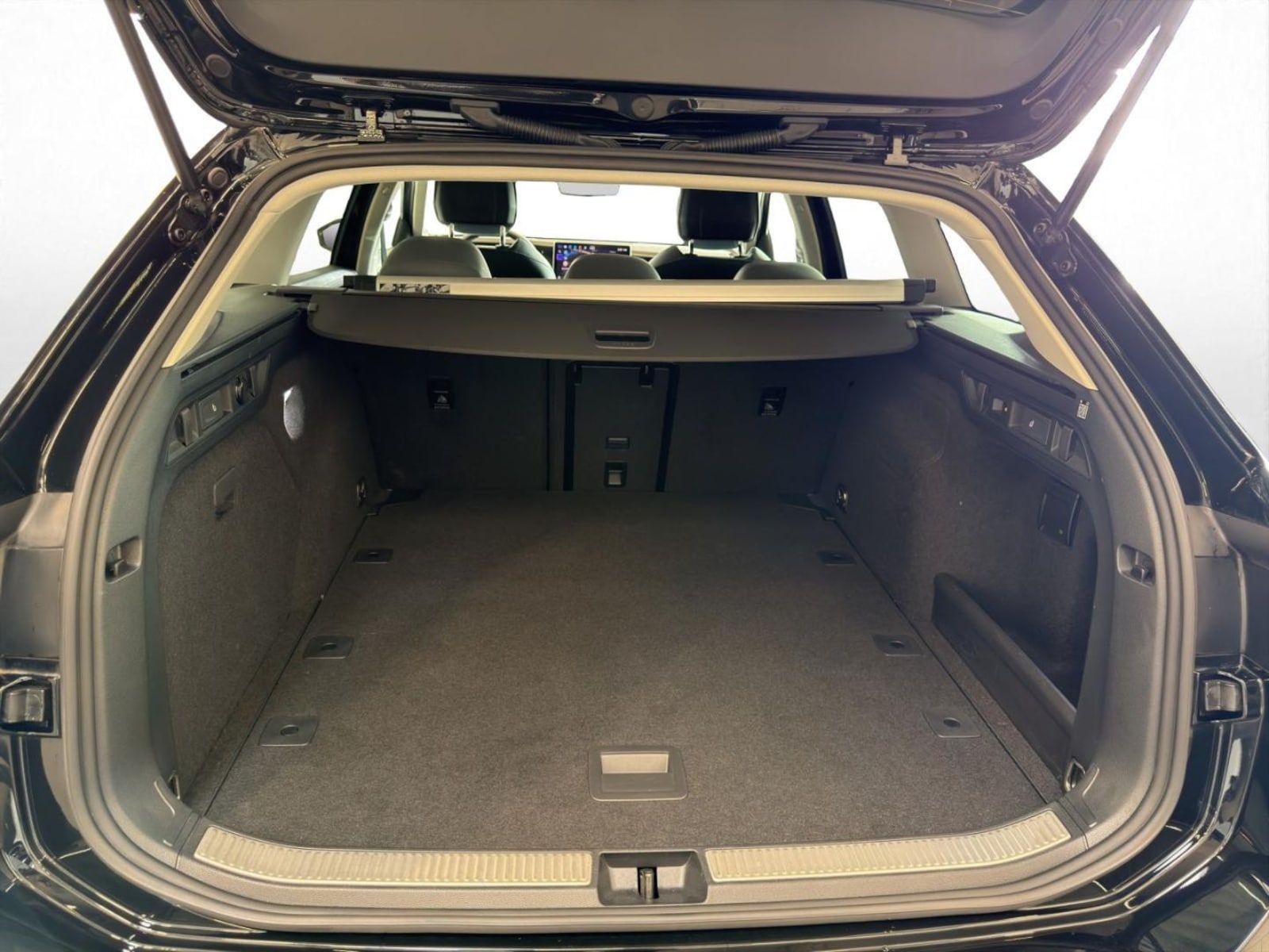 Volkswagen Passat – Bild 14