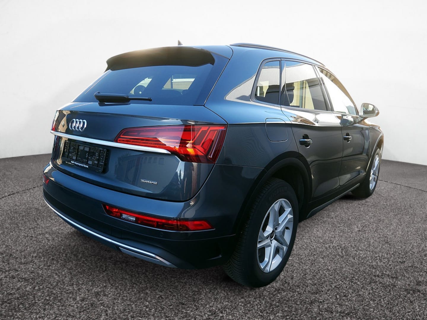 Bild über Audi Q5 40 TFSI quattro S tronic - für weitere Informationen kontaktieren Sie den Audi Partner