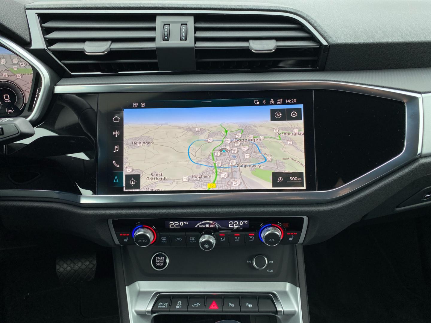 Image about Audi Q3 TFSI e S line 45 TFSI e S tronic