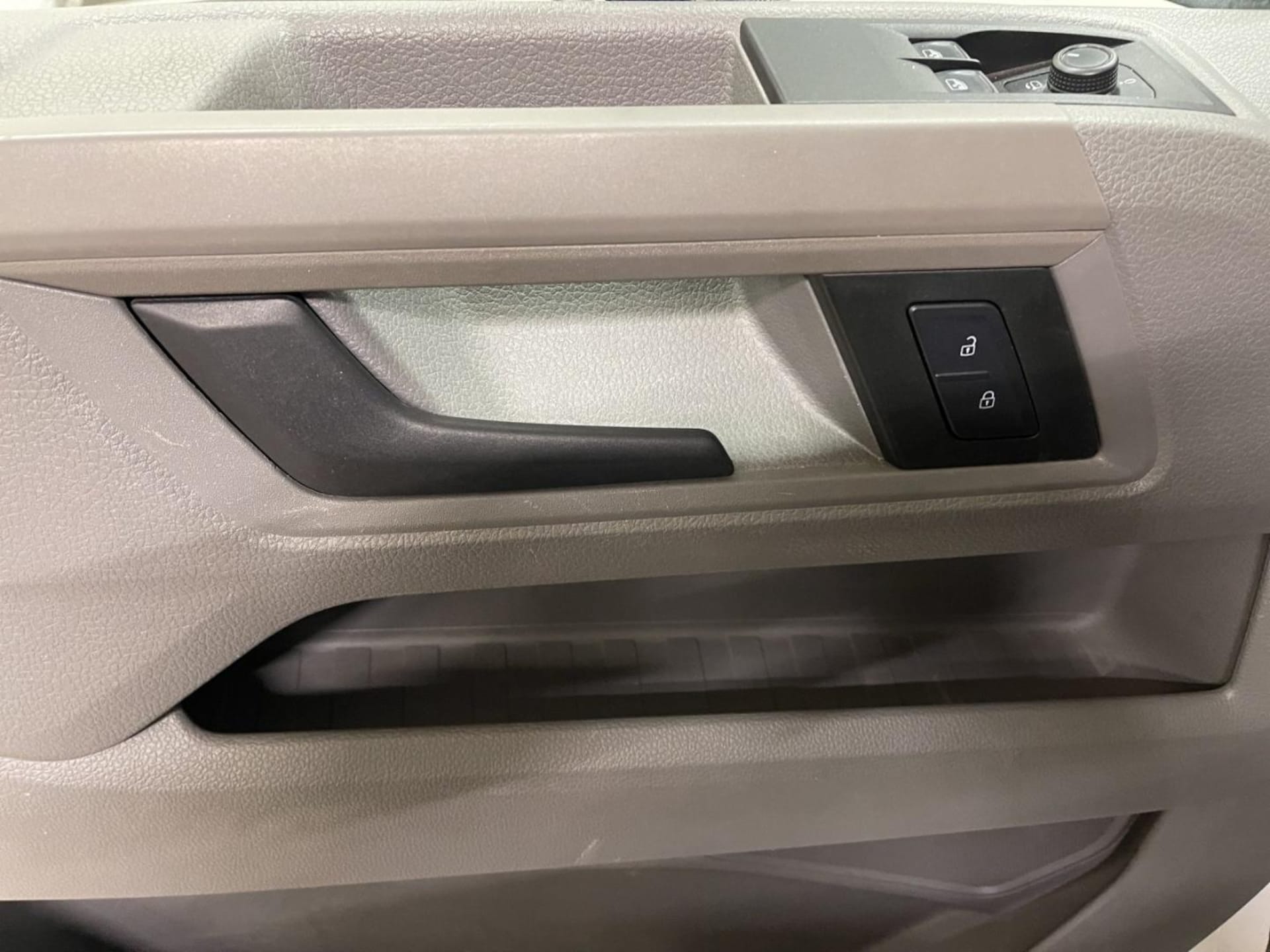 Volkswagen Crafter Kasten langer Radstand