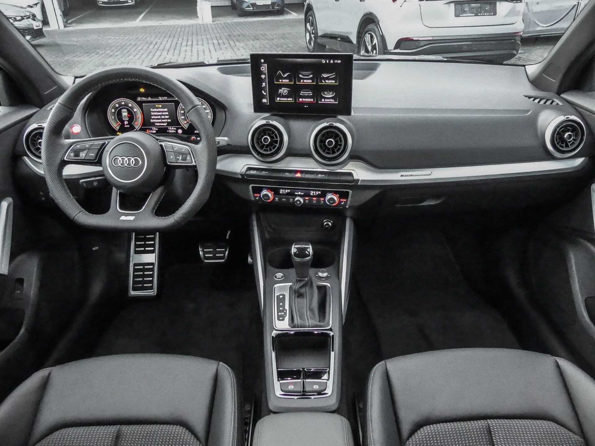 Audi Q2 S line