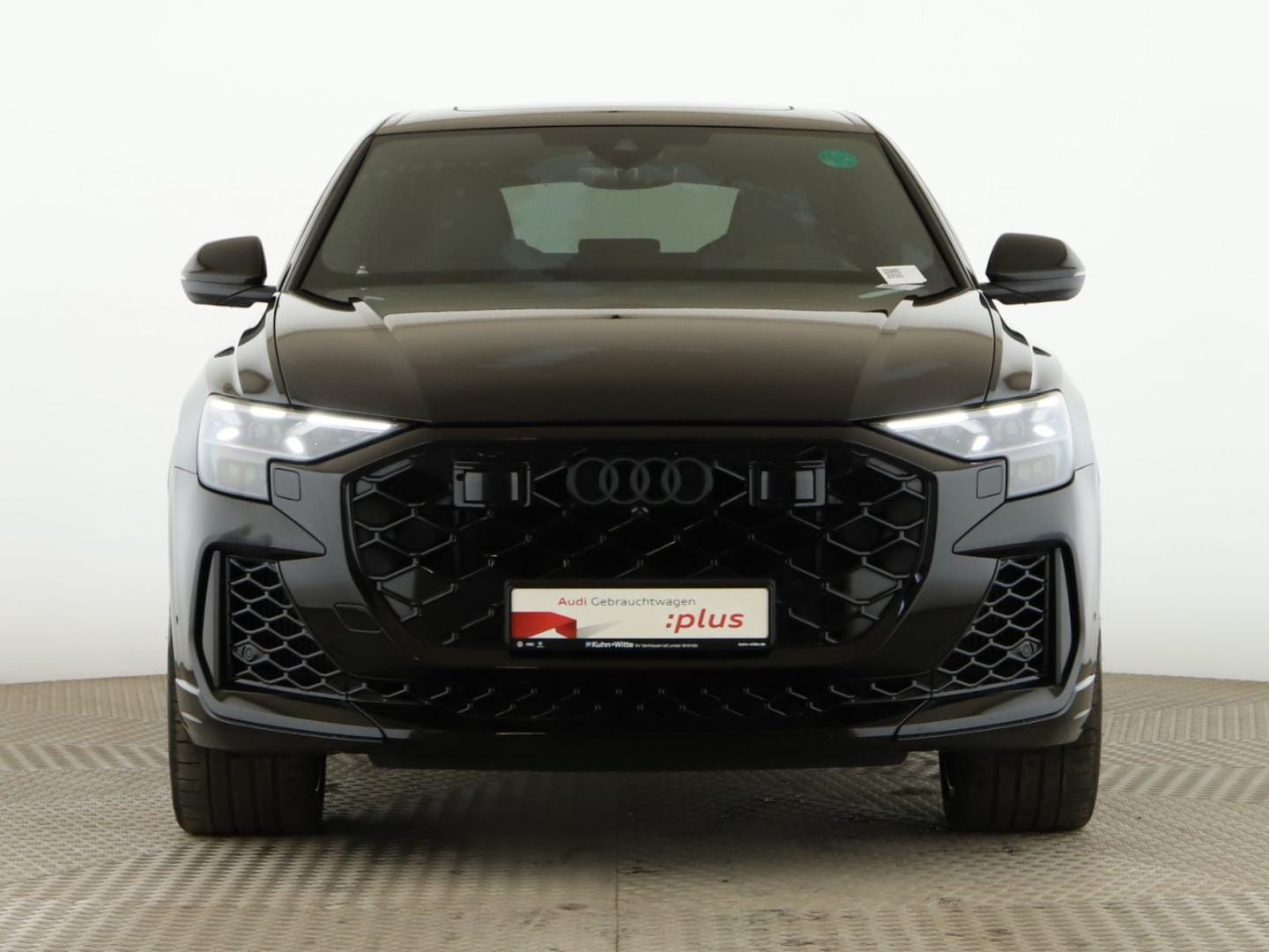 Bild über Audi RS Q8 SUV TFSI quattro tiptronic - für weitere Informationen kontaktieren Sie den Audi Partner