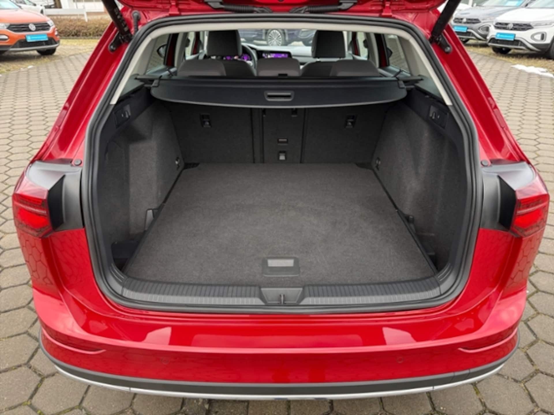 Volkswagen Golf Variant Alltrack