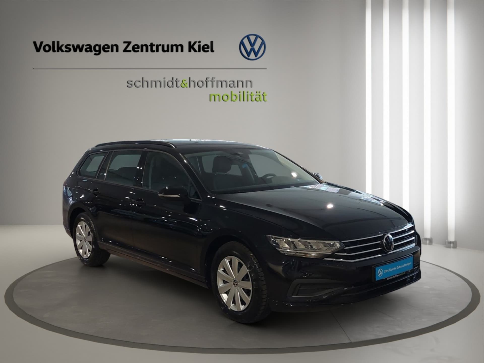 Volkswagen Passat Variant Basis-Modell