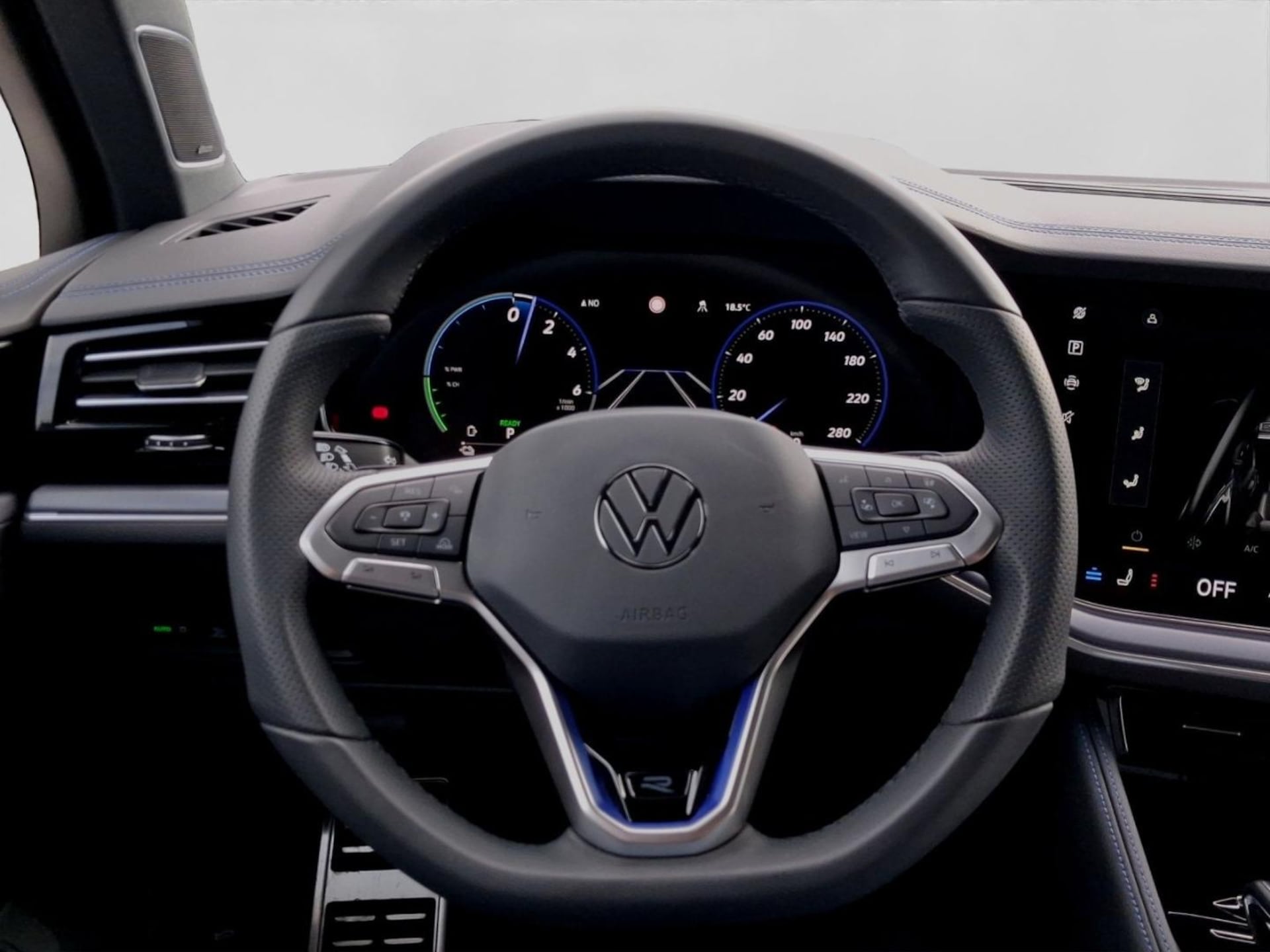 Volkswagen Touareg R