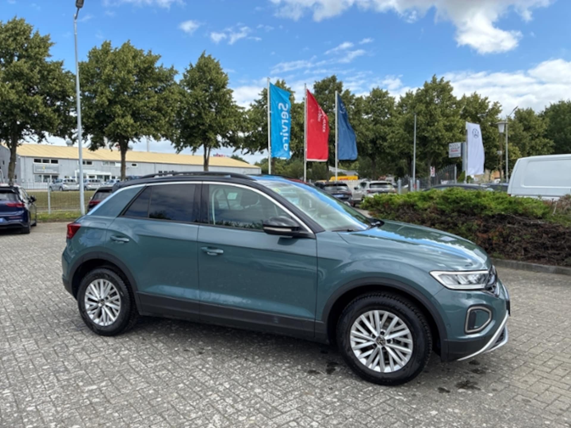 Volkswagen T-Roc Life
