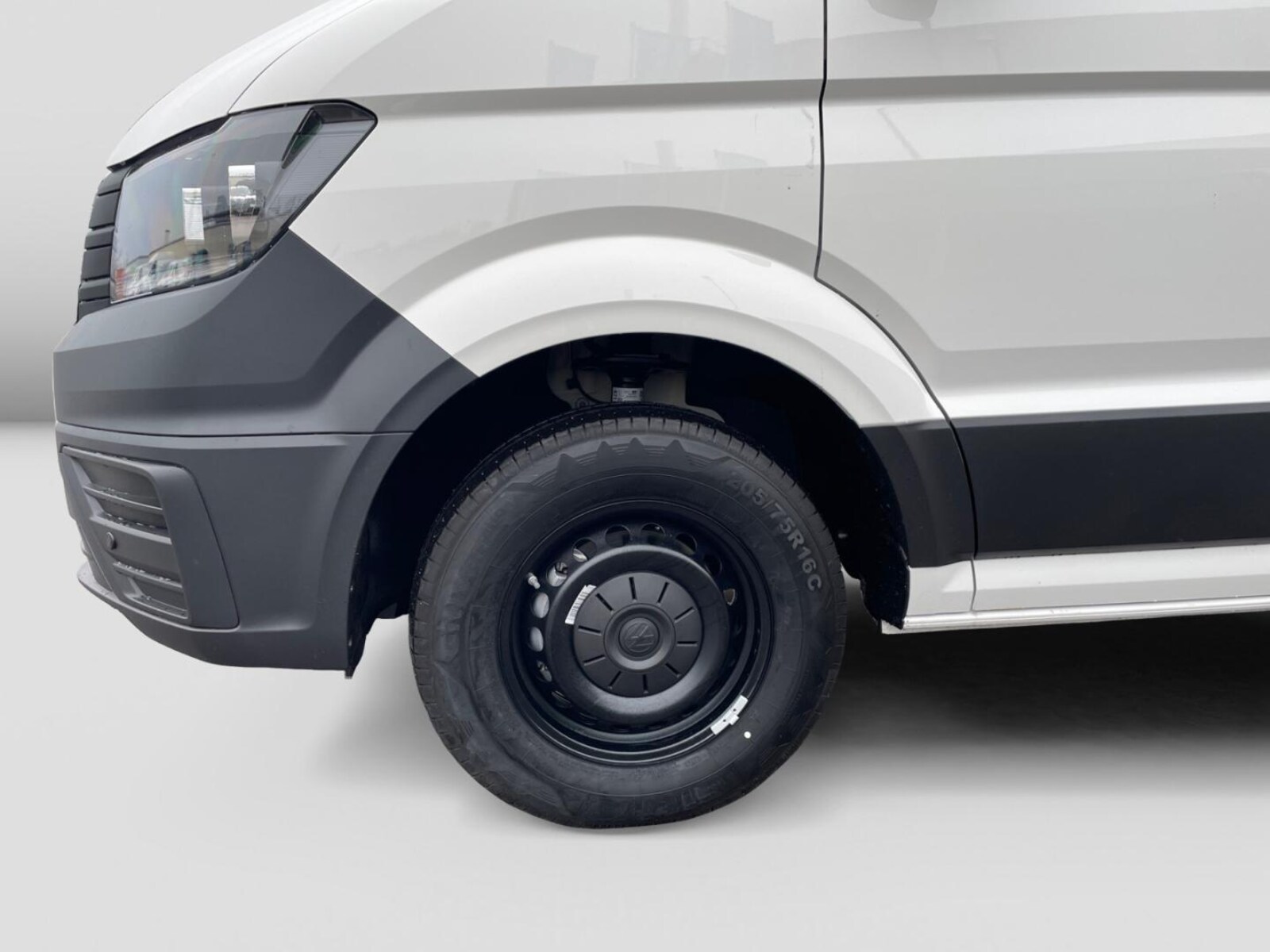 Volkswagen Crafter Doppelkabine mittlerer Radstand – Bild 4
