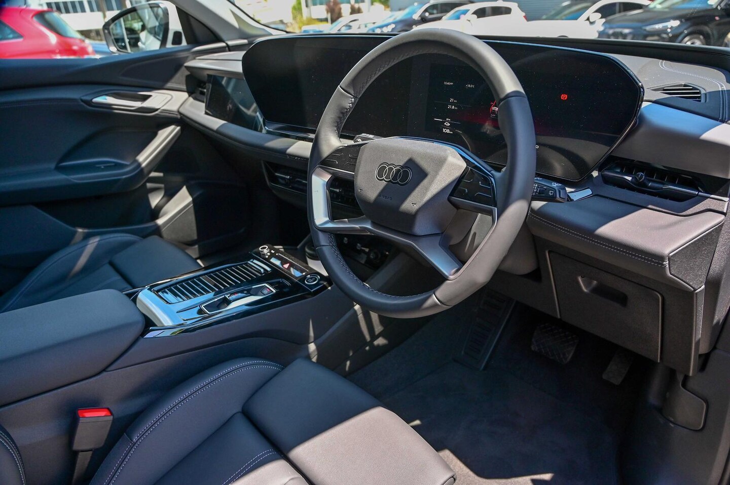 Image about Audi Q6 SUV e-tron e-tron